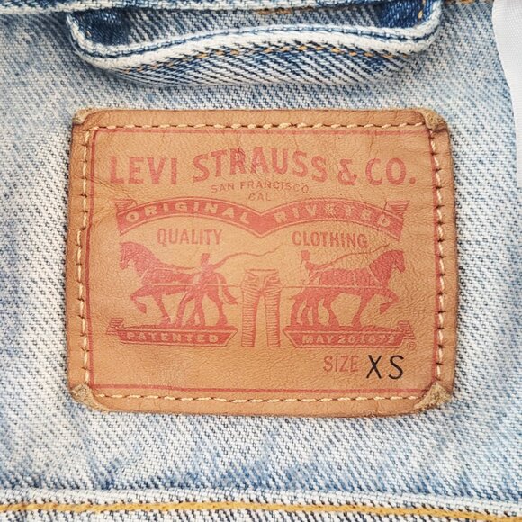 Levi's Boyfriend Trucker Medium Blue Jacket - Size XS - Picture 5 of 11